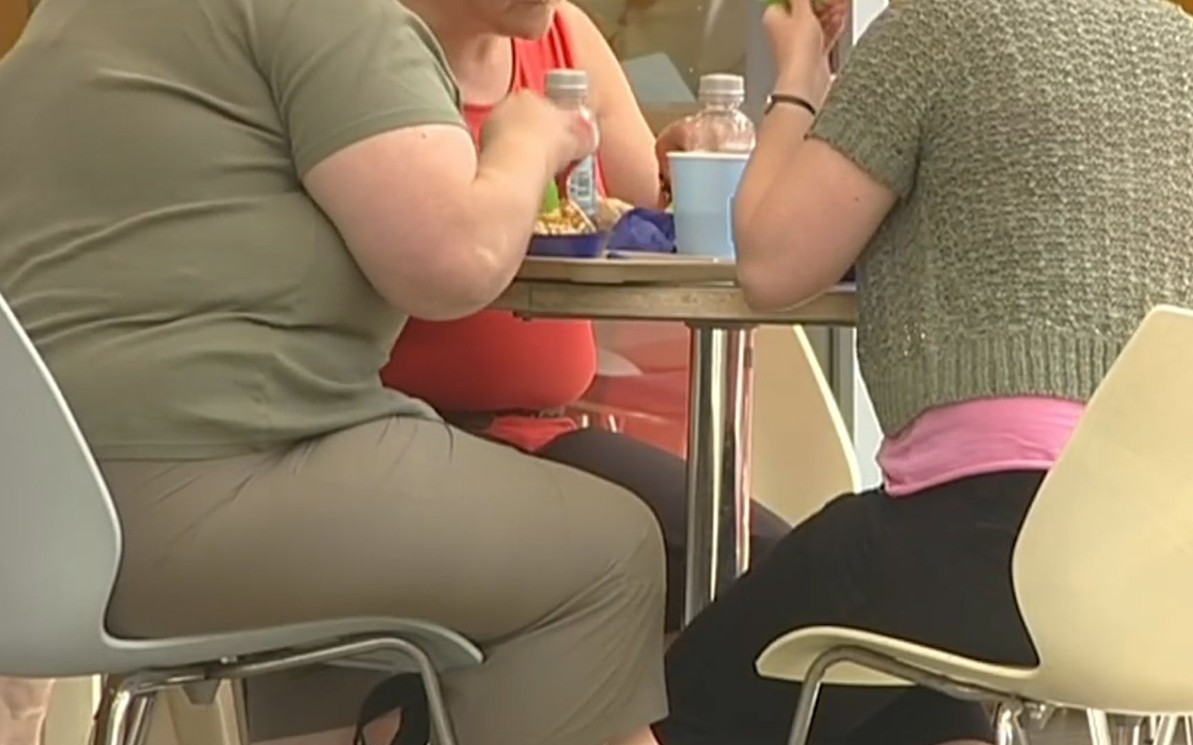 为解决国民肥胖问题，英国将禁止餐厅超市促销不健康食品
