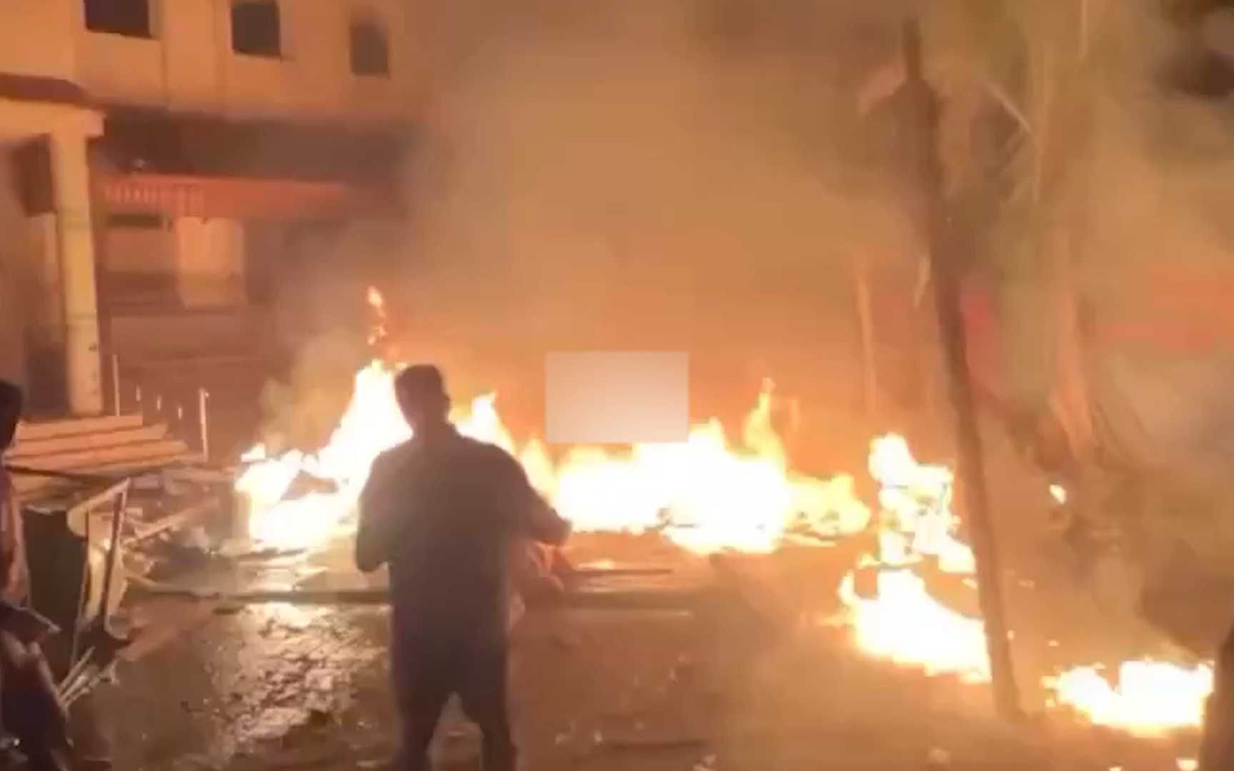 停火协议刚达成加沙又遭轰炸：地面起火多人伤亡 民众担忧停火前袭击加剧
