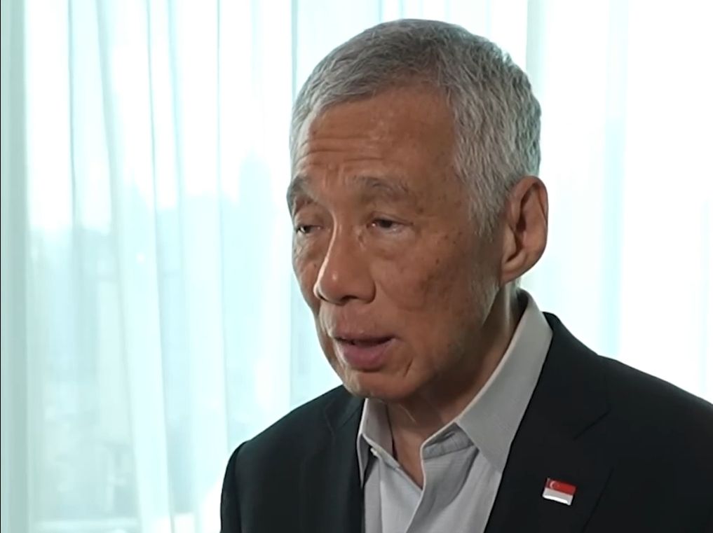 李显龙：新加坡需“加倍努力”维持对华关系