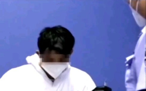 为显示自己游泳本事过人，一男子横渡珠江逃离疫情封控区被抓