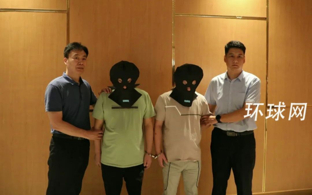 两名在缅电诈犯罪嫌疑人被押解回国，其中一人为骨干头目