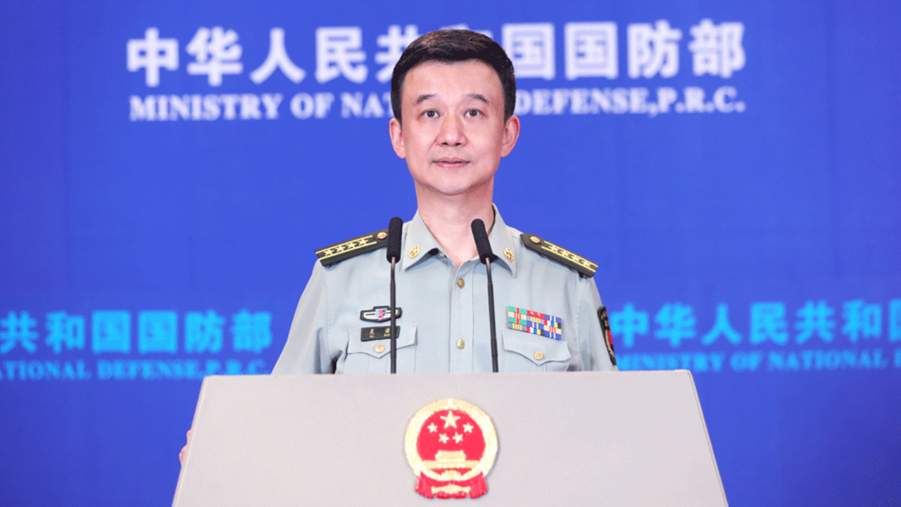 国防部:中方重视中美两军关系,但对发展两军关系是有原则的