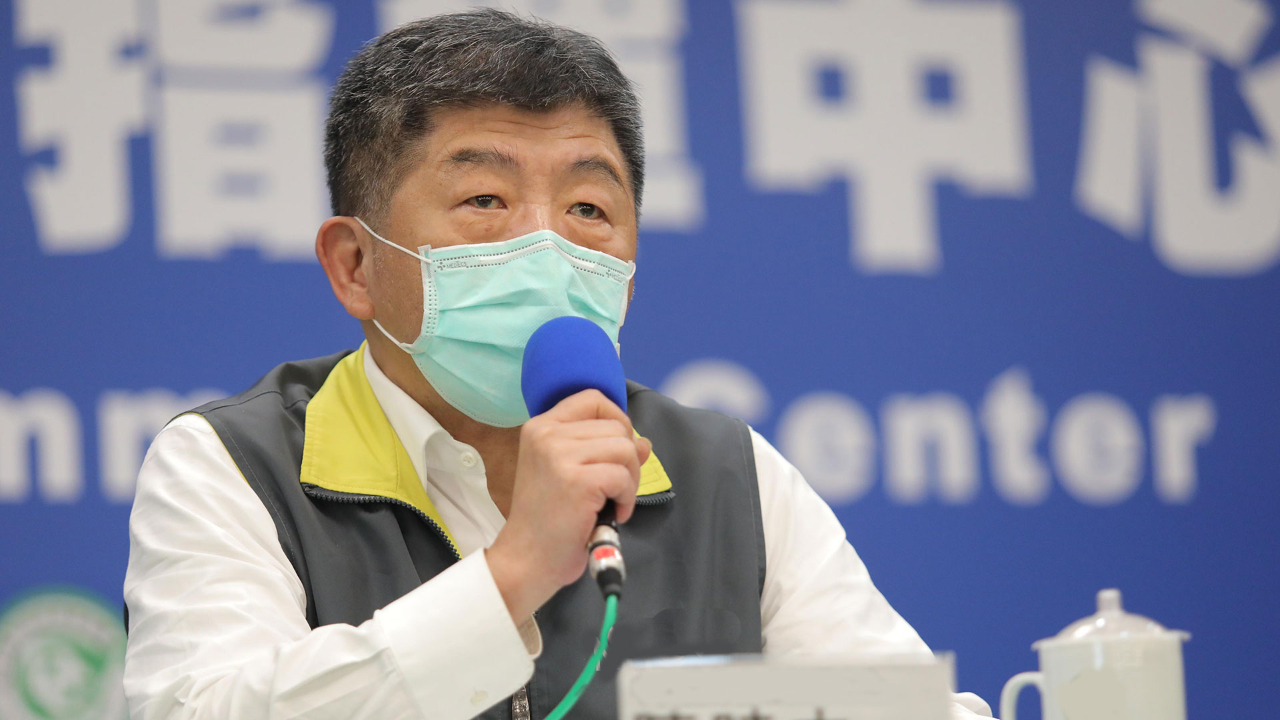 台北三大市场新冠疫情连环爆，陈时中仍嘴硬：目前没有失控