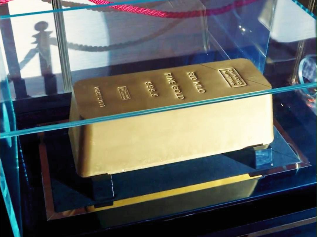 300公斤！迪拜展出世界最大金条