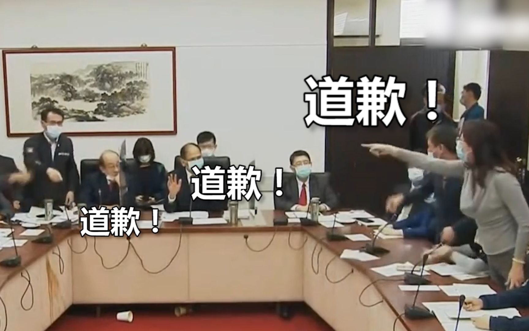 协商“进口美猪”现场再掀唇枪舌战 国民党摔杯子扔话筒怒呛绿营