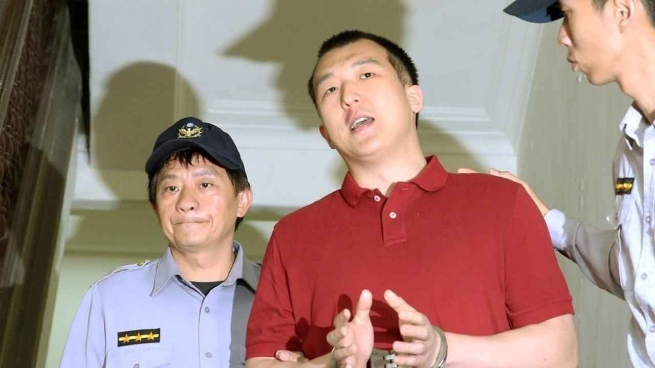 陆生获无罪但仍被限制离开台湾，要等到两岸统一才能回到大陆？