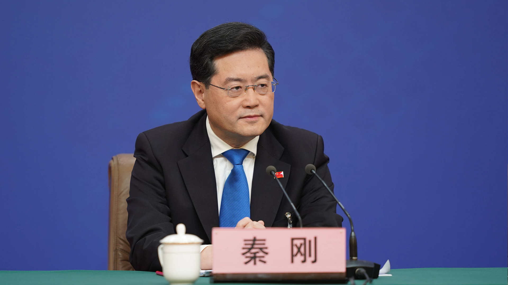 秦刚谈中日关系：忘记历史意味背叛，否认罪责意味重犯