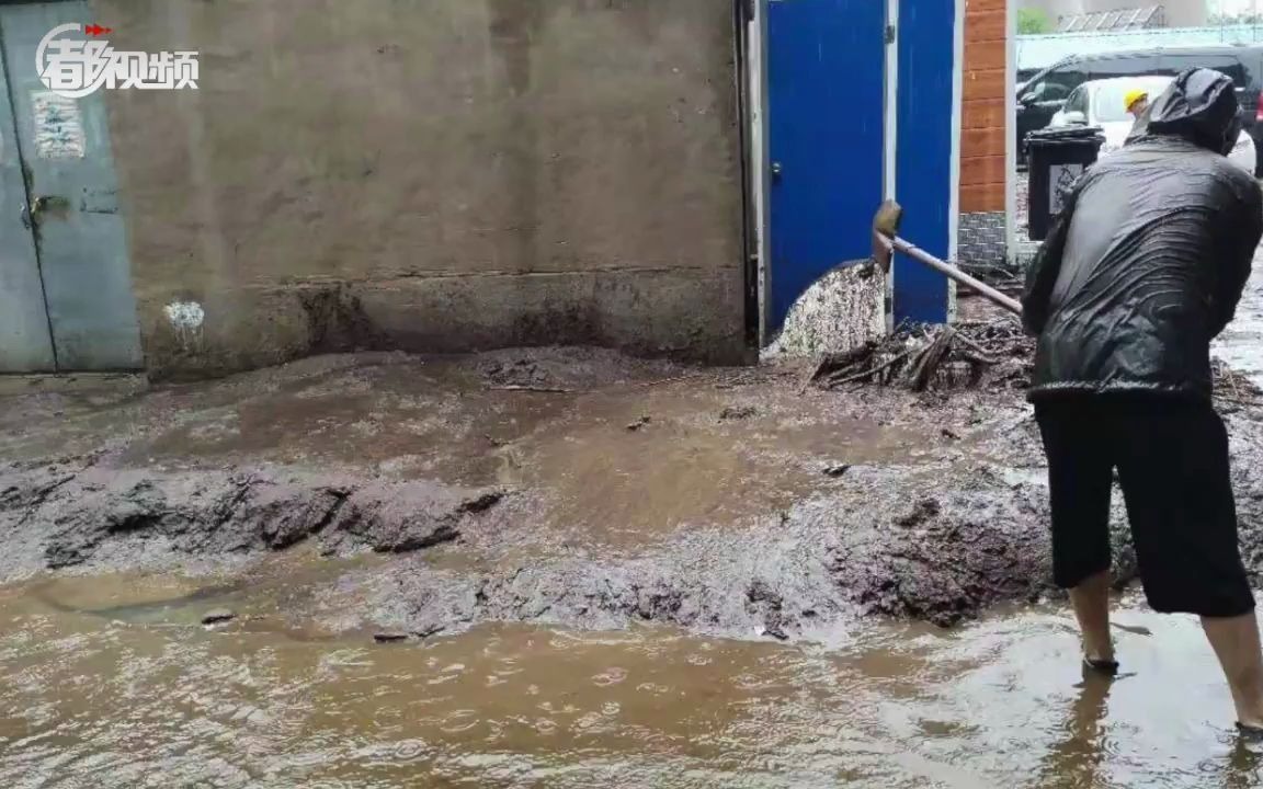 积水淹到车窗，昌平消防11分钟紧急救援