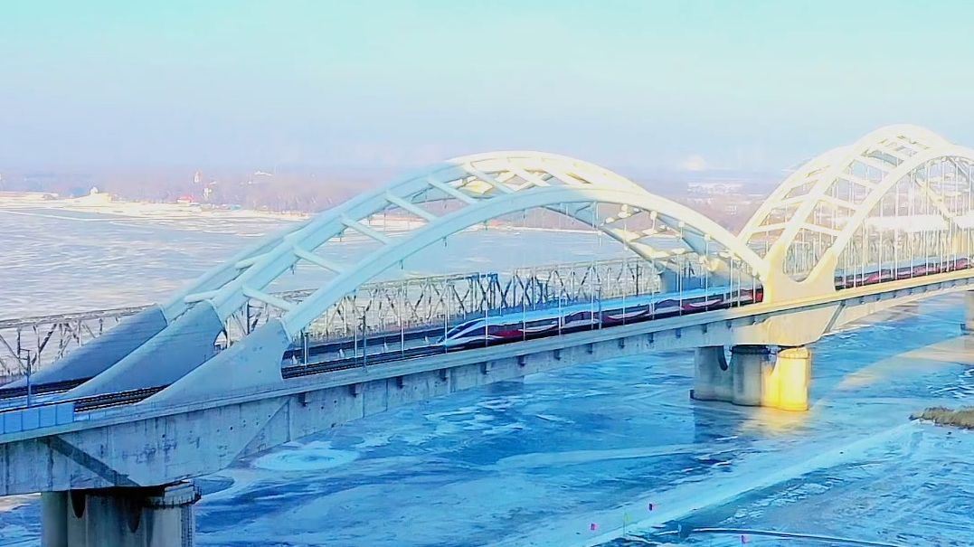 -40℃也能跑！最抗冻复兴号投放哈尔滨！