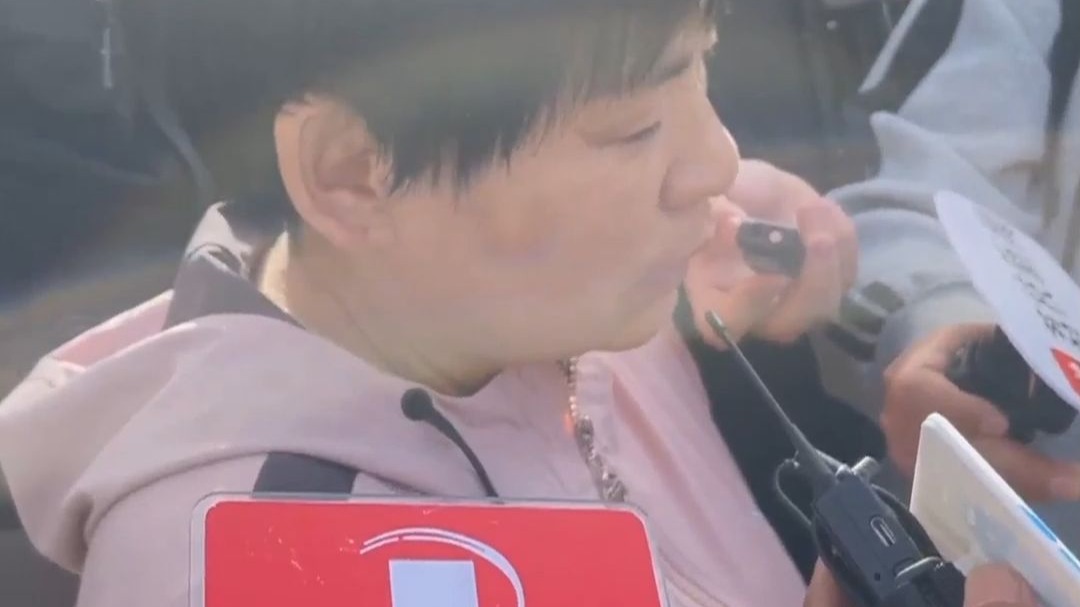 山西“订婚强奸案”今日二审宣判，母亲庭前连说四个“不可以”：“儿子不可以背负强奸罪名 他咋活呀”