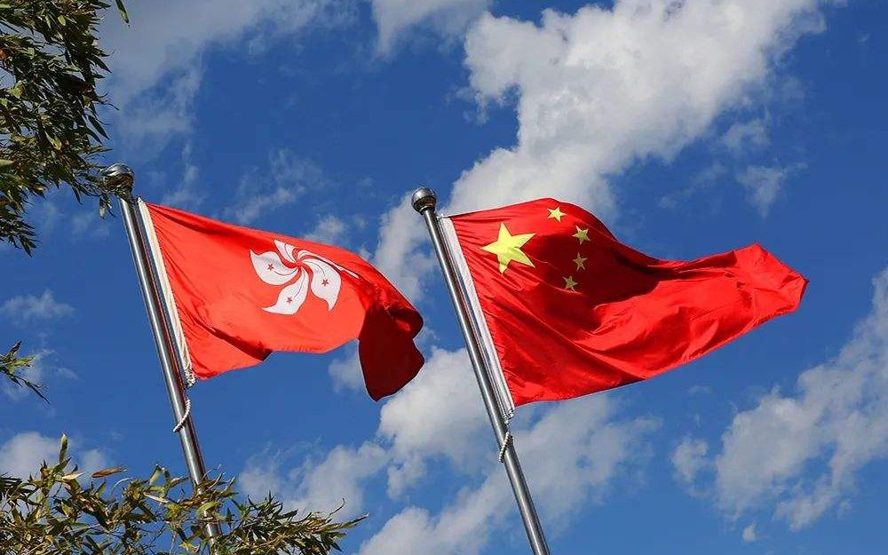 港警：举“港独”旗 喊“港独”口号等皆属违反国安法
