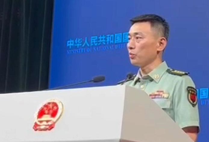 国防部回应福建舰第三次海试