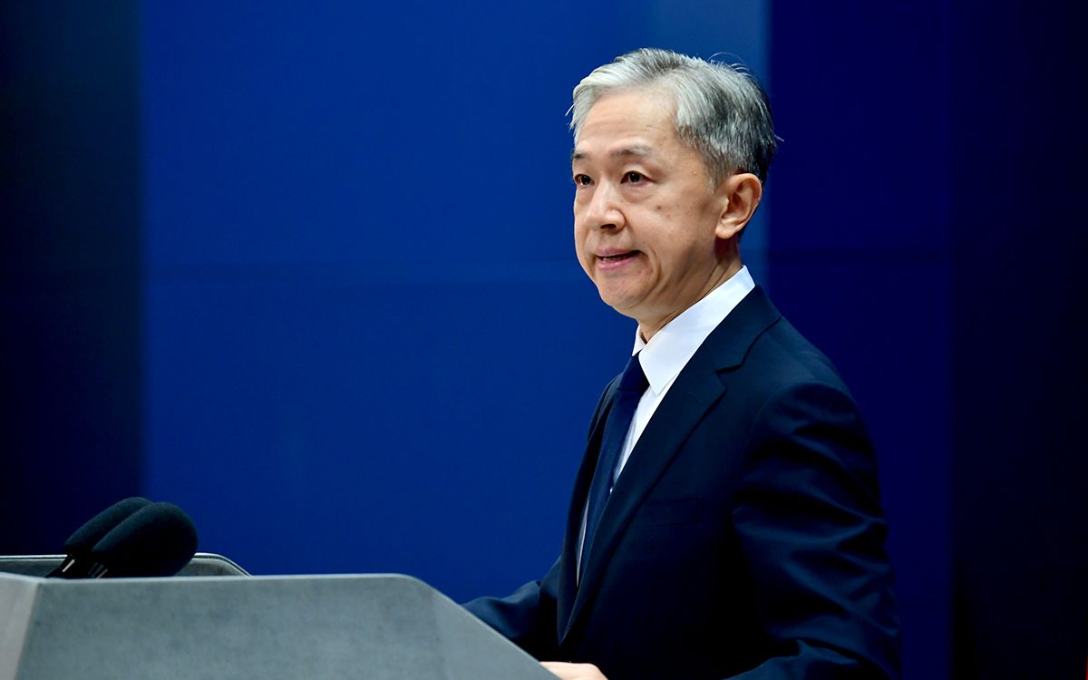 中方将继续坚定支持古巴人民反对外来干涉和封锁