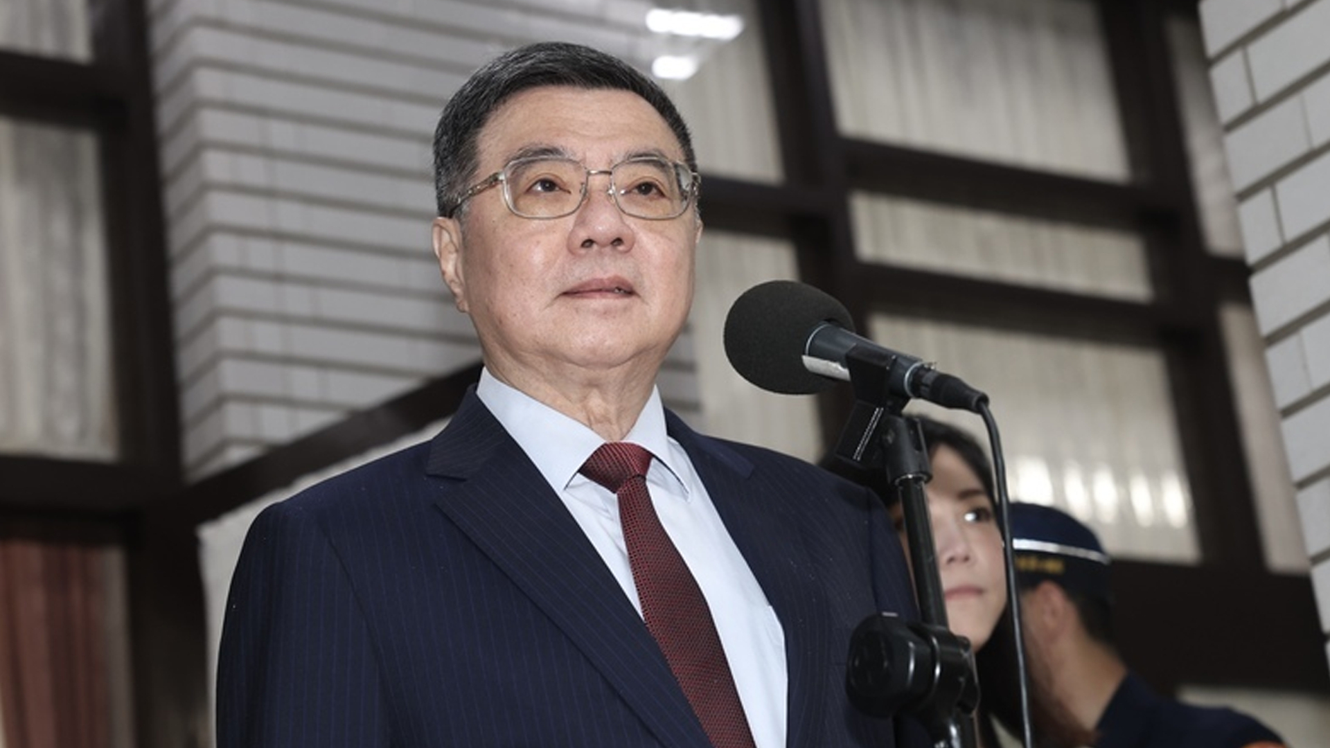 蓝营民代追问下，卓荣泰表态：5月底一定可排到和美国谈关税