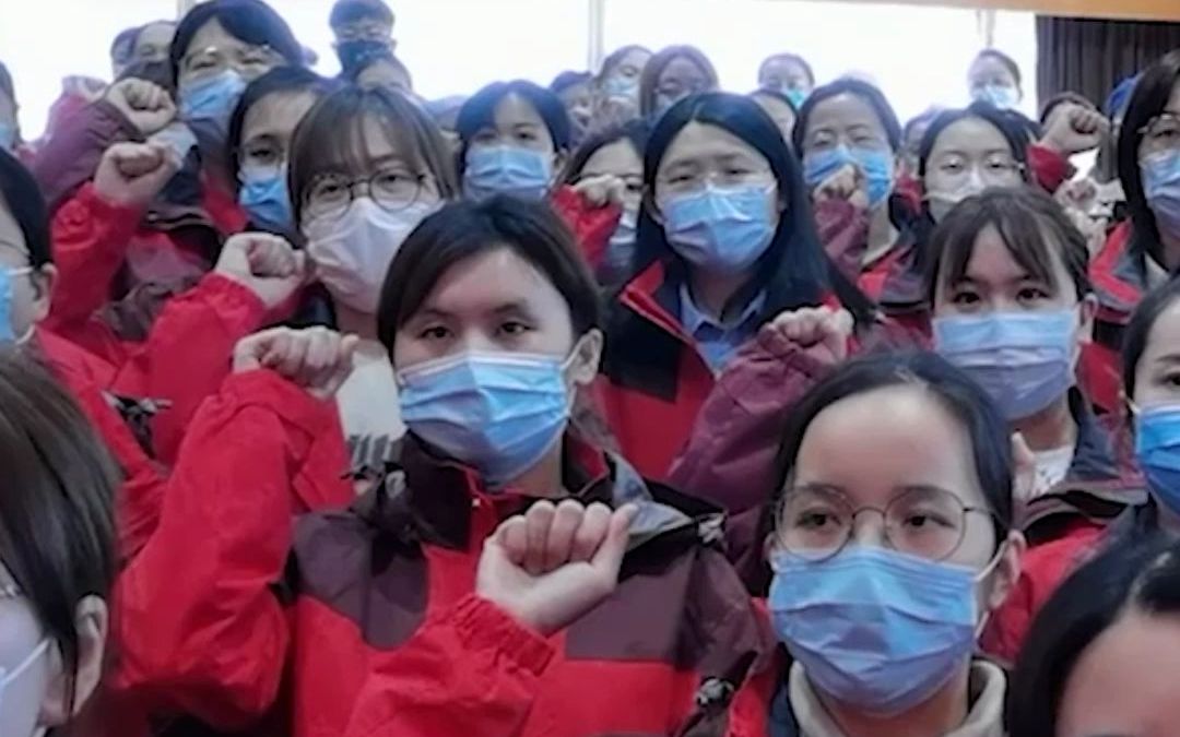 不辱使命，敢打必胜！岳阳医院206人医疗队奔赴抗疫一线
