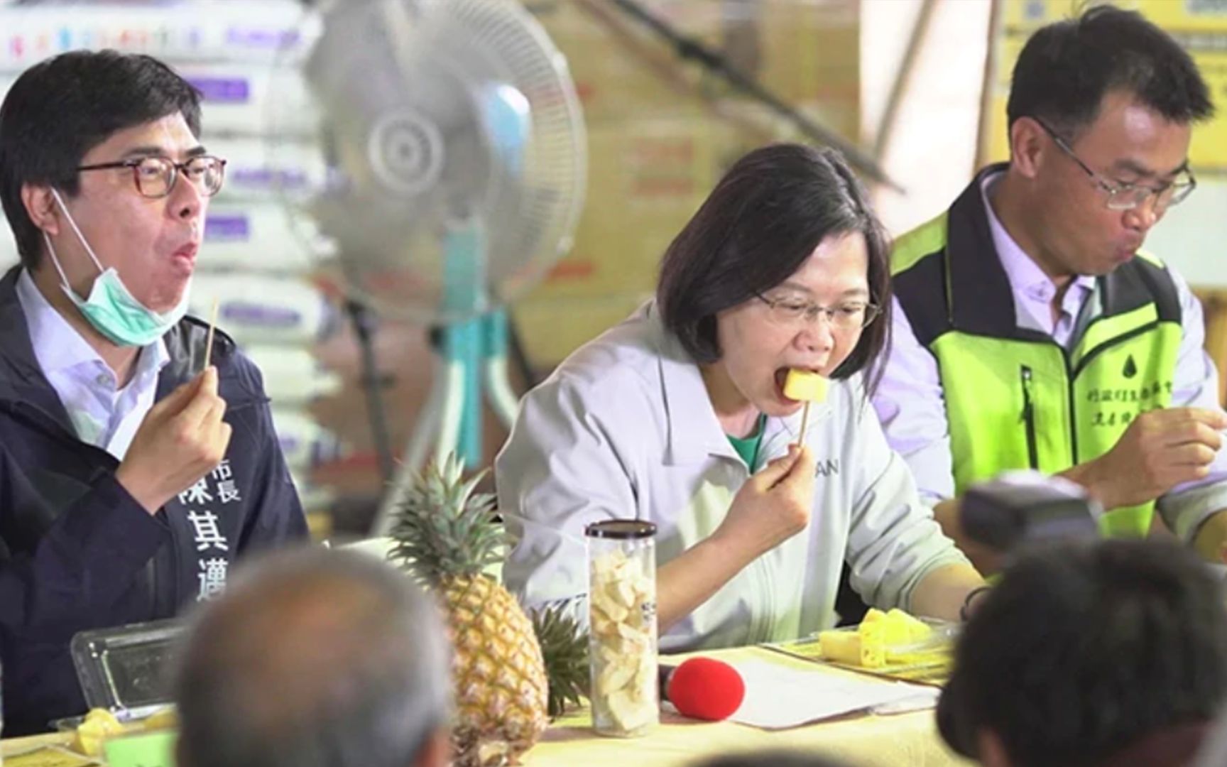 台湾政要：蔡英文当局把大陆当敌人 凭什么要求大陆对台友善