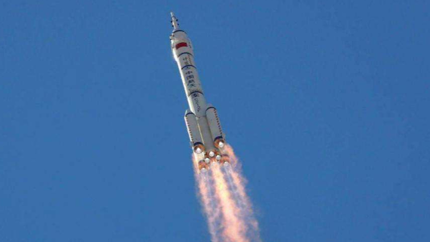 神舟十六号发射任务圆满成功！直击现场画面