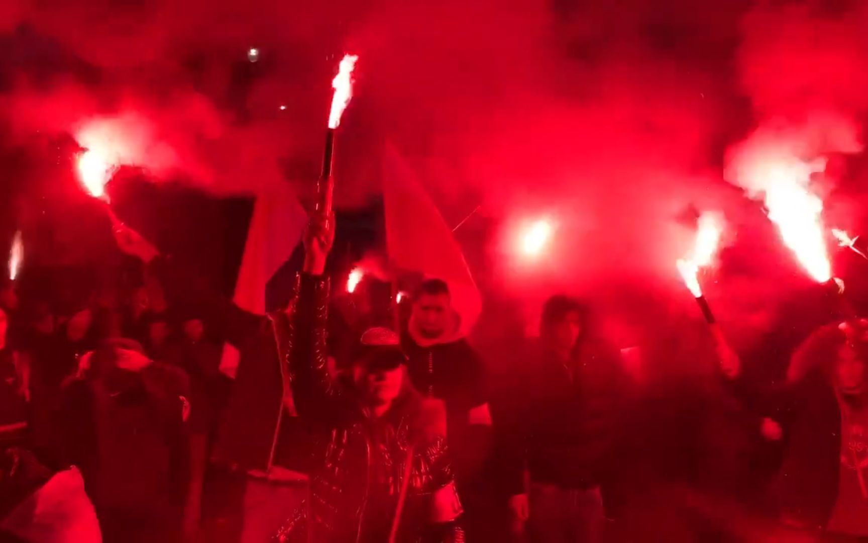 波兰极右翼游行庆祝独立日，称西欧正在灭亡