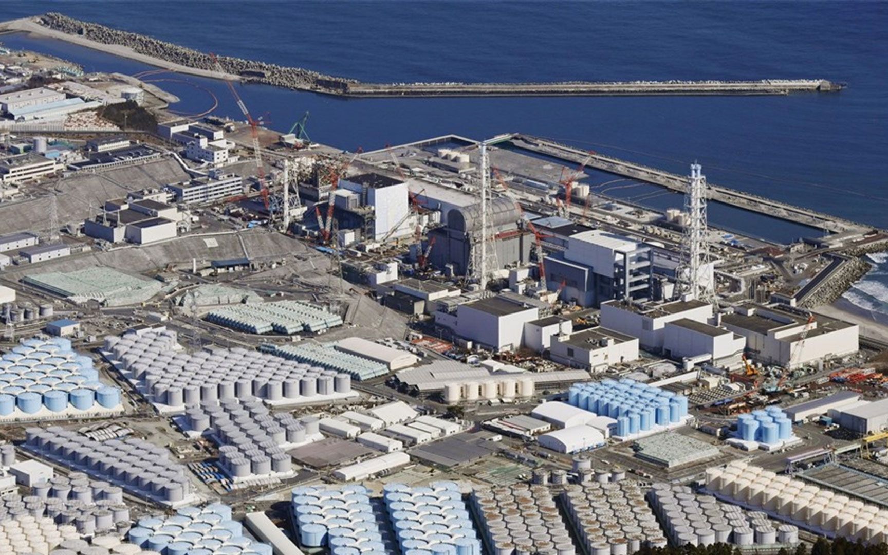 日本将排福岛核废水入海，岛内民众沸腾，一向反核的蔡英文却装睡