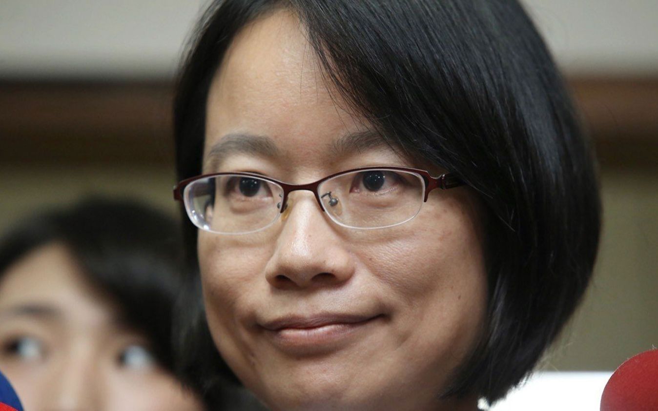 “百万实习生”吴音宁“被下台” 称不会向谎言低头